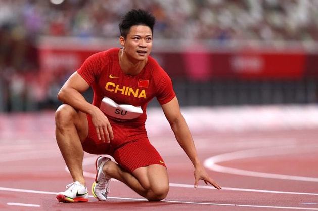 九游娱乐首页-关于短跑选手风头无两，头名晋级半决赛殊荣的信息