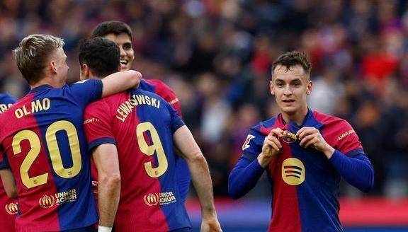 慕尼黑铁军大将耀眼，巴萨疲于奔命