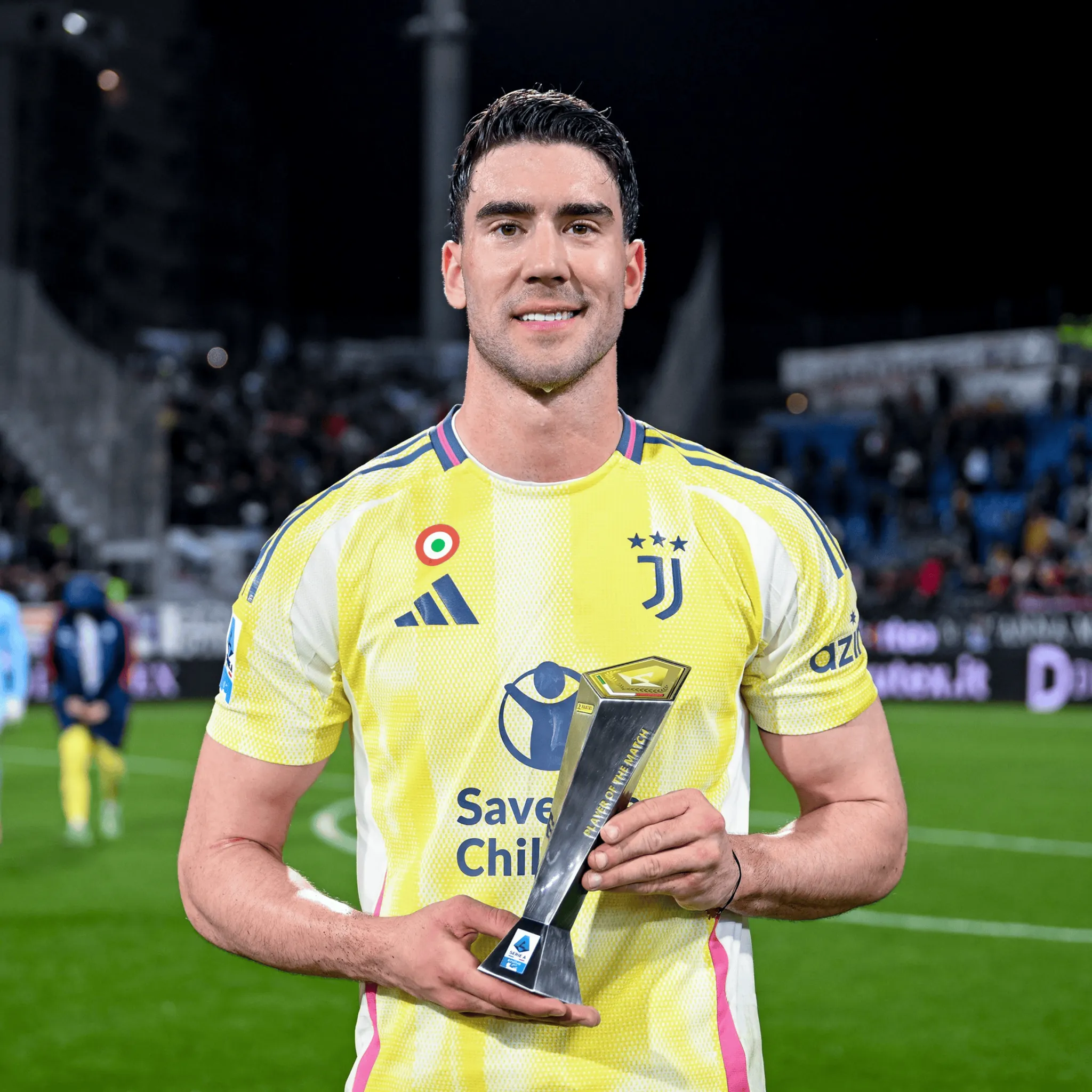 塞维利亚主帅赞扬年轻球员助球队获胜