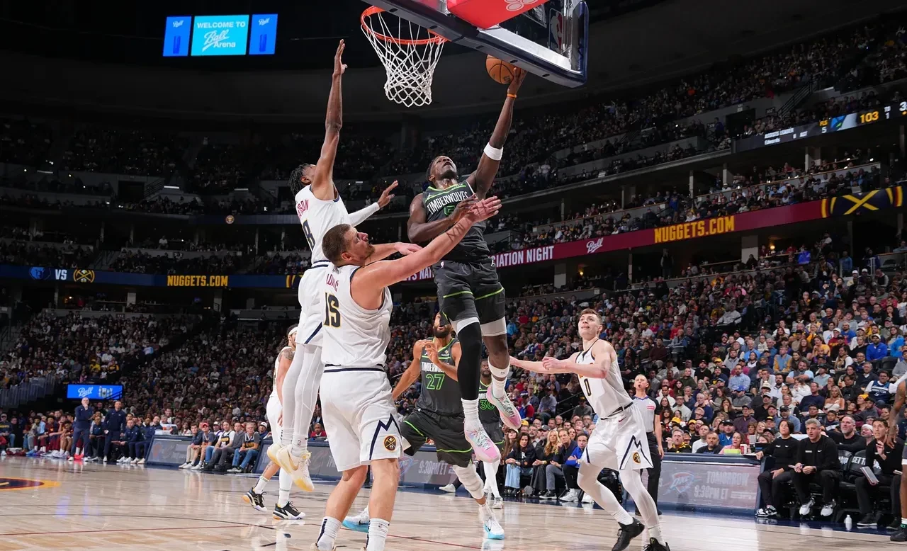 九游娱乐app下载-森林狼防守稳固，完美守住主场优势