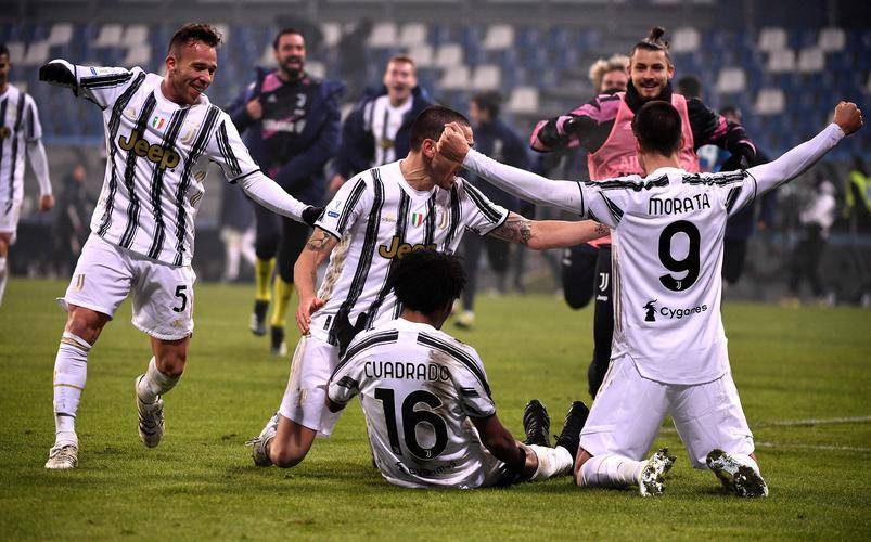 点燃激情！比赛中双方都展现出了强大实力的简单介绍