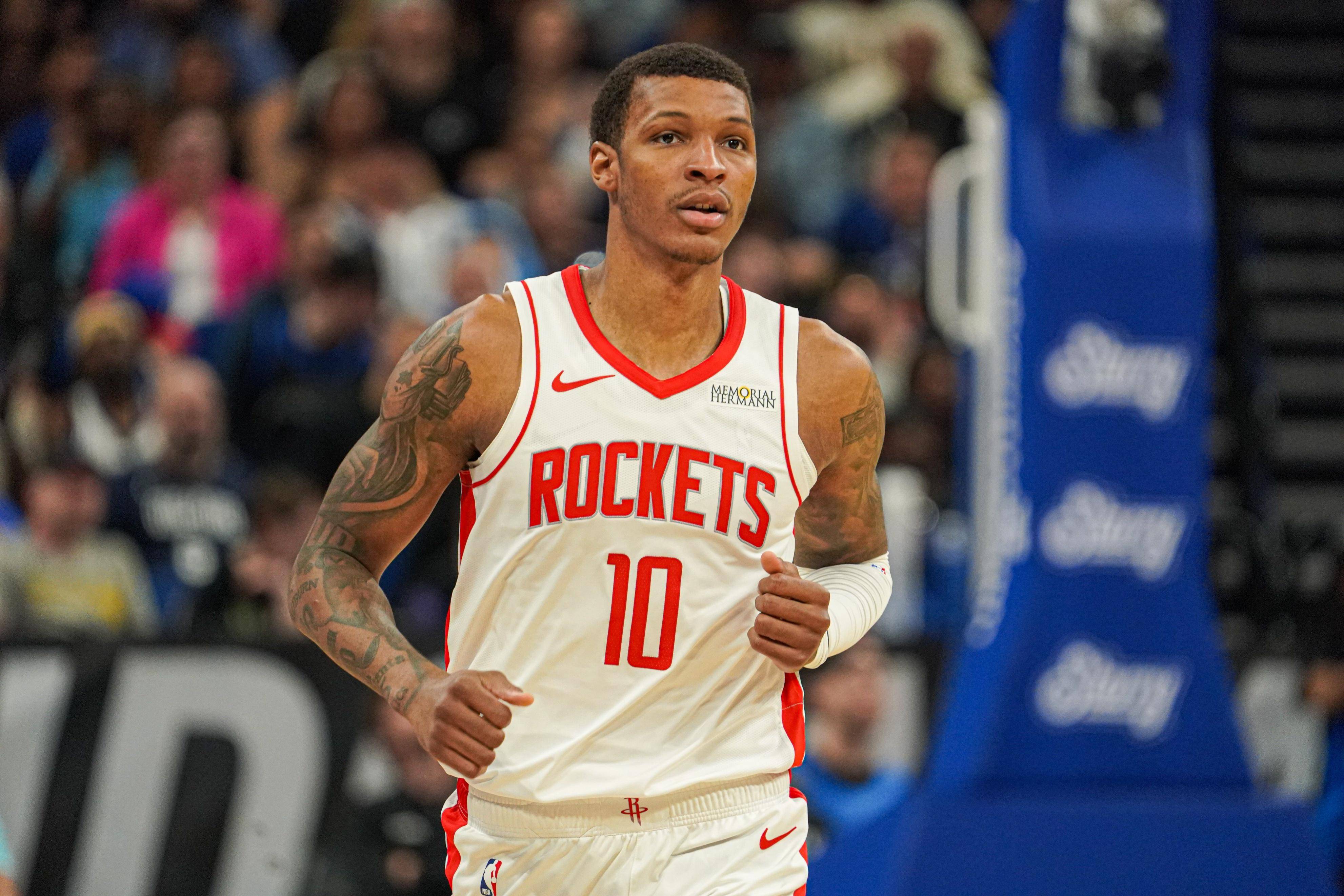 火箭球星倾力出战，力争避免失利