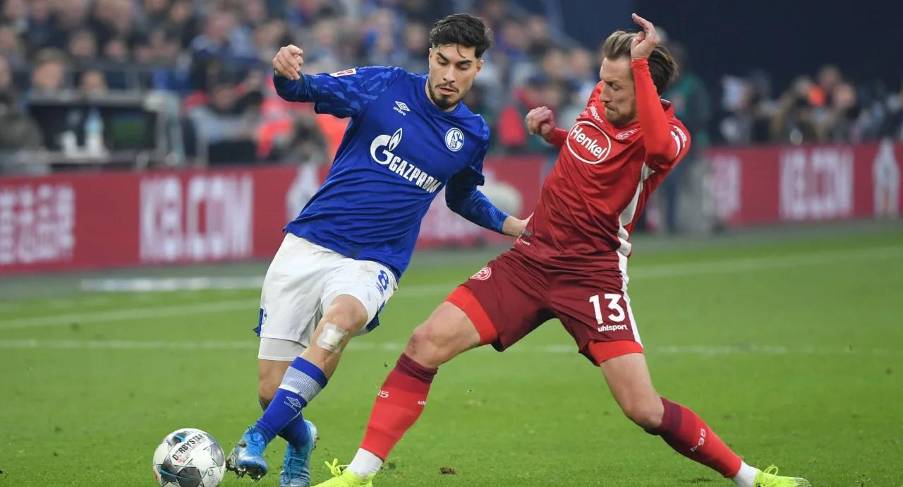 九游娱乐入口-沙尔克04客场击败对手，实力彰显领先位置