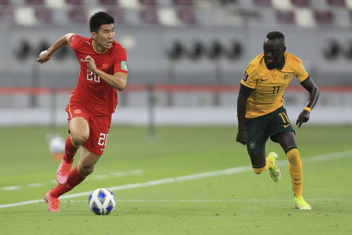 法国主场轻取乌克兰，小组出线前景看涨