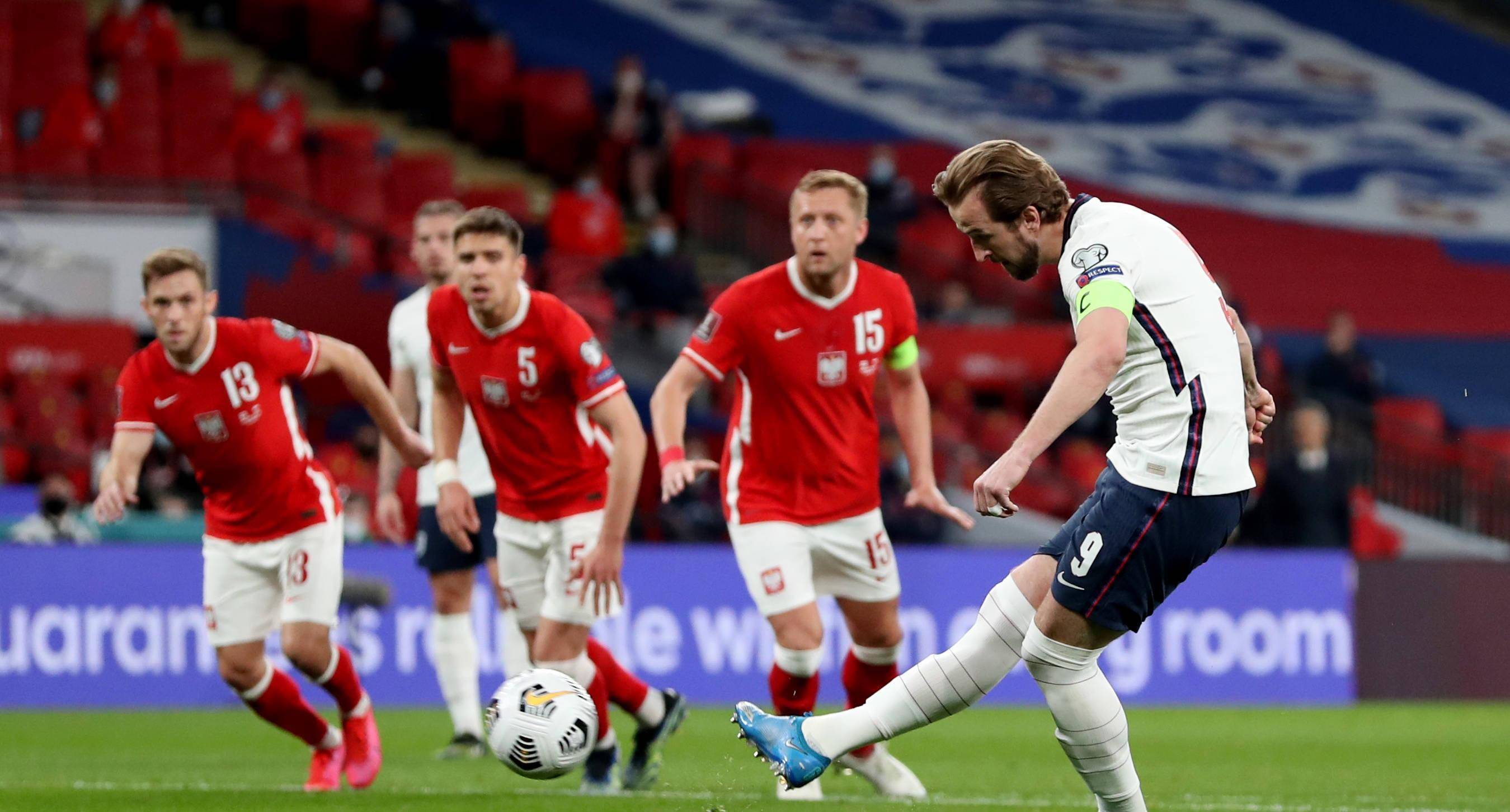 英格兰遥遥领先，晋级欧锦赛势不可挡的简单介绍