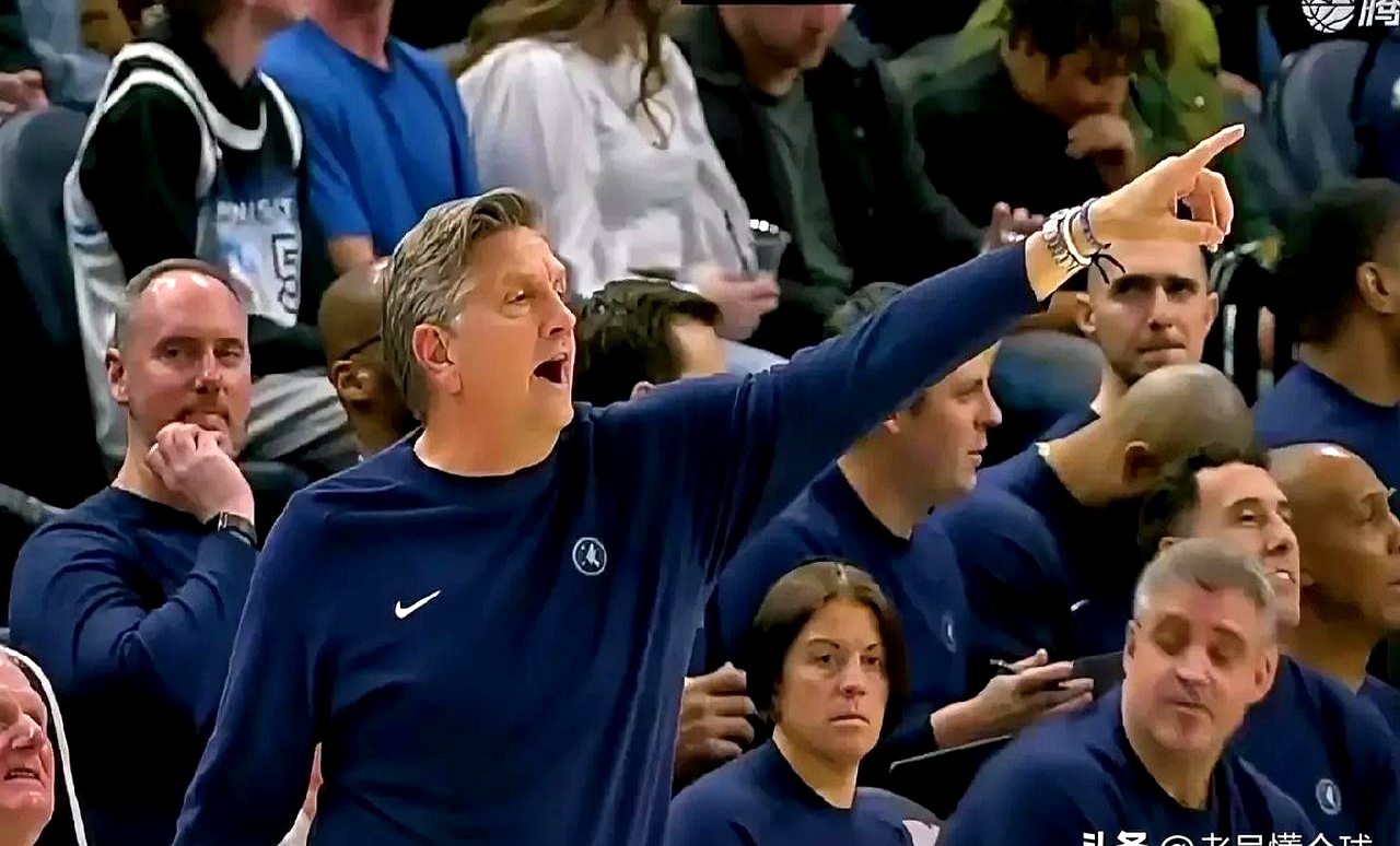 九游体育直播-关于森林狼队在客场击败鹈鹕队，实现逆转的信息