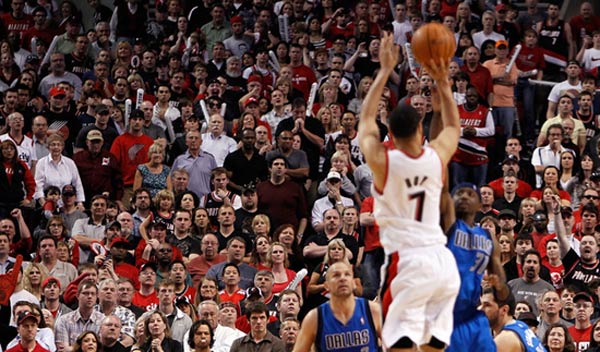 九游中国-新援突破传射助球队实现绝杀逆转