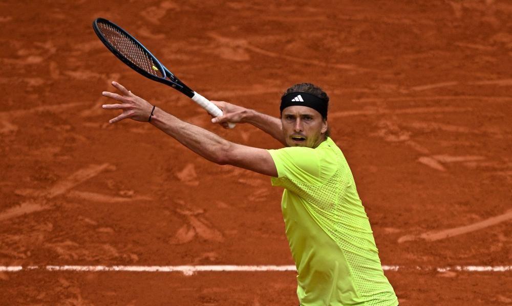 九游体育平台-包含法网险胜年终总决赛，兹维列夫点燃赛场的词条