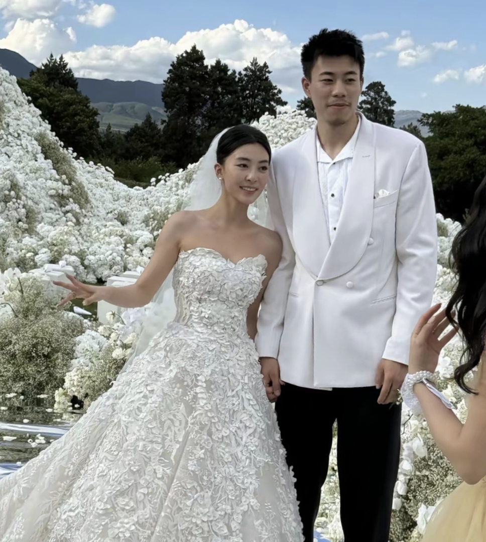 九游娱乐网站-深圳队完胜山西队，张镇麟统治全场