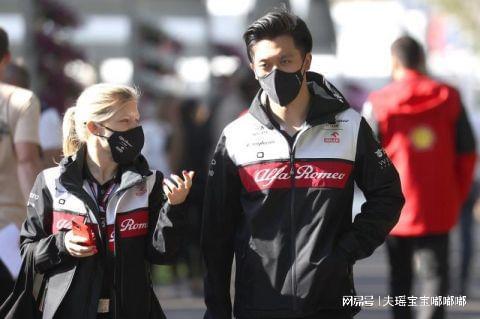 九游娱乐官方网站-阿斯顿马丁碾压梅赛德斯，塞恩斯统治全场的简单介绍