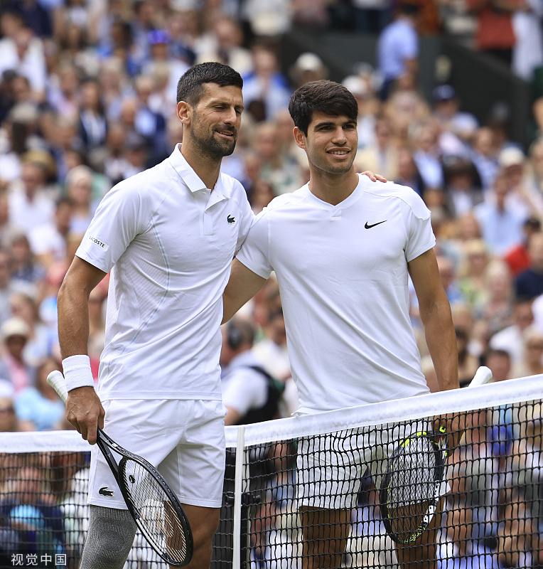 温网鏖战拉沃尔杯，穆雷带队取胜